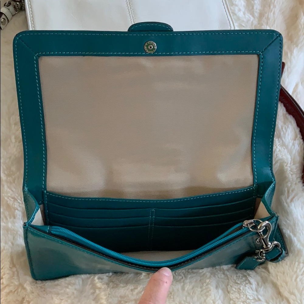 Coach Clutches View 3